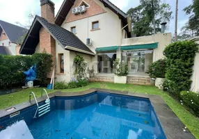 Foto 1 de Casa de Condomínio com 4 Quartos para venda ou aluguel, 446m² em Chácara Monte Alegre, São Paulo
