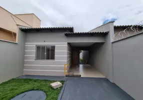 Foto 1 de Casa com 2 Quartos à venda, 75m² em Setor dos Bandeirantes, Aparecida de Goiânia