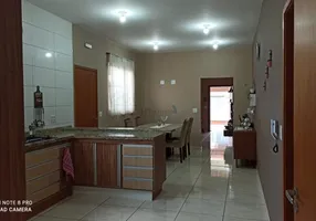 Foto 1 de Casa com 3 Quartos à venda, 220m² em Jardim Caçula, Jundiaí