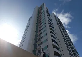 Foto 1 de Apartamento com 3 Quartos à venda, 90m² em Madalena, Recife