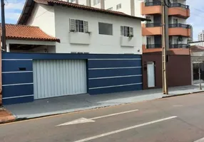 Foto 1 de Sobrado com 4 Quartos à venda, 185m² em Boa Vista, Londrina