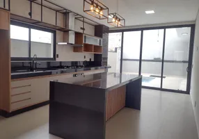 Foto 1 de Casa com 3 Quartos para alugar, 200m² em Pinheiro, Valinhos