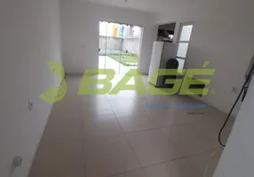 Foto 1 de Casa com 3 Quartos à venda, 70m² em Laranjal, Pelotas