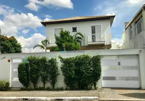 Foto 1 de Casa de Condomínio com 3 Quartos à venda, 159m² em Vila Brasílio Machado, São Paulo