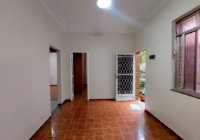 Foto 1 de Casa com 2 Quartos para alugar, 72m² em Vila Isabel, Rio de Janeiro