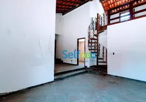 Foto 1 de Imóvel Comercial com 3 Quartos para alugar, 180m² em Piratininga, Niterói