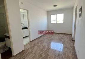 Foto 1 de Apartamento com 3 Quartos à venda, 52m² em Vila Taquari, São Paulo