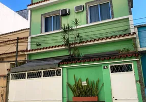 Foto 1 de Casa de Condomínio com 3 Quartos à venda, 172m² em Oswaldo Cruz, Rio de Janeiro