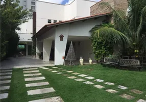 Foto 1 de Casa com 4 Quartos à venda, 550m² em Parquelândia, Fortaleza