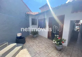 Foto 1 de Casa com 4 Quartos à venda, 365m² em Caiçaras, Belo Horizonte