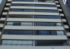 Foto 1 de Apartamento com 4 Quartos à venda, 212m² em Pituba, Salvador