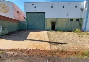 Foto 1 de Galpão/Depósito/Armazém à venda, 256m² em Vila Guaianases, Araraquara