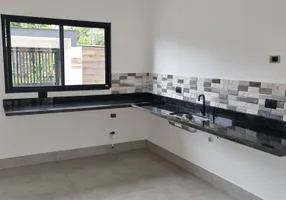 Foto 1 de Sobrado com 3 Quartos à venda, 117m² em Indaia, Bertioga