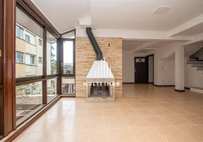 Foto 1 de Casa de Condomínio com 3 Quartos para alugar, 243m² em Menino Deus, Porto Alegre