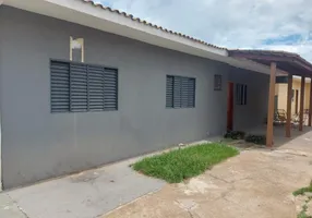 Foto 1 de Casa com 2 Quartos para alugar, 105m² em Vila Verinha, Presidente Prudente