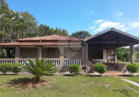 Foto 1 de Fazenda/Sítio com 2 Quartos à venda, 240m² em Chácara Leila, São Carlos