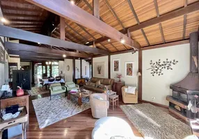 Foto 1 de Casa com 4 Quartos à venda, 439m² em Granja Viana, Embu das Artes