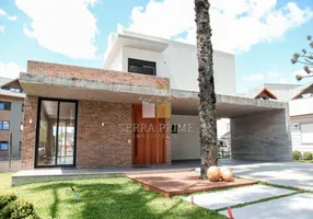 Foto 1 de Casa de Condomínio com 4 Quartos à venda, 413m² em Altos Pinheiros, Canela
