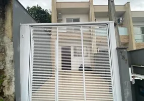 Foto 1 de Sobrado com 2 Quartos à venda, 70m² em Costa E Silva, Joinville