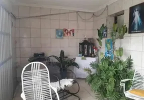 Foto 1 de Casa com 2 Quartos à venda, 50m² em Canabrava, Salvador