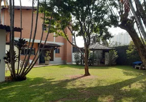 Foto 1 de Sobrado com 3 Quartos à venda, 300m² em Jardim Jussara, São Paulo