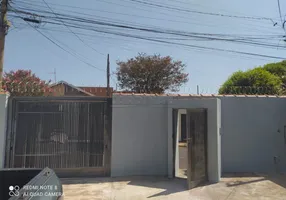 Foto 1 de Casa com 3 Quartos para alugar, 81m² em Parque Gramado II, Araraquara