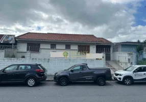 Foto 1 de Casa com 4 Quartos para alugar, 262m² em Jardim Atlântico, Florianópolis