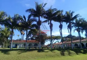 Foto 1 de Fazenda/Sítio com 8 Quartos à venda, 938m² em Curitibanos, Bragança Paulista