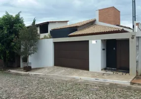 Foto 1 de Casa com 3 Quartos à venda, 80m² em Nacoes, Balneário Camboriú