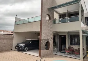 Foto 1 de Sobrado com 4 Quartos à venda, 217m² em Nova Parnamirim, Parnamirim