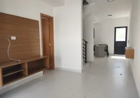 Foto 1 de Casa com 2 Quartos para alugar, 80m² em Granja Viana, Cotia