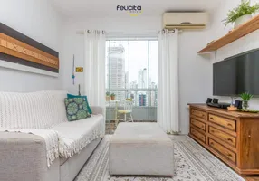 Foto 1 de Apartamento com 2 Quartos à venda, 91m² em Centro, Balneário Camboriú