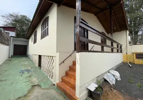 Foto 1 de Casa com 3 Quartos para alugar, 160m² em Vila Cachoeirinha, Cachoeirinha