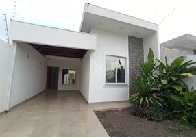 Foto 1 de Casa com 3 Quartos à venda, 96m² em Jardim Gisela, Toledo