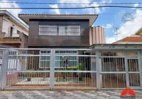 Foto 1 de Sobrado com 3 Quartos à venda, 300m² em Bosque da Saúde, São Paulo