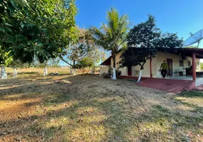 Foto 1 de Fazenda/Sítio com 4 Quartos à venda, 4500m² em Zona Rural, Cezarina