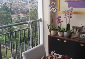 Foto 1 de Apartamento com 2 Quartos à venda, 60m² em Vila Anastácio, São Paulo