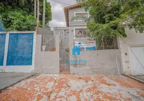 Foto 1 de Casa com 2 Quartos à venda, 125m² em Jardim D'abril, Osasco