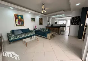 Foto 1 de Casa com 4 Quartos à venda, 200m² em Aterrado, Volta Redonda