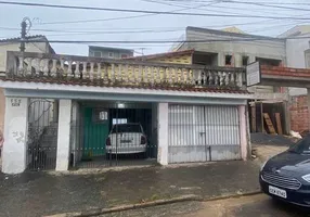 Foto 1 de Lote/Terreno com 1 Quarto à venda, 240m² em Utinga, Santo André