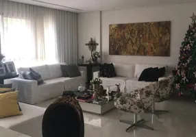 Foto 1 de Apartamento com 4 Quartos à venda, 200m² em Caminho Das Árvores, Salvador
