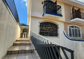Foto 1 de Casa com 3 Quartos à venda, 244m² em Jardim Prudência, São Paulo
