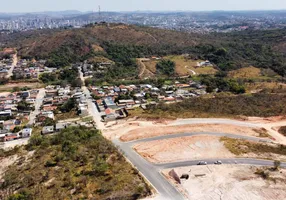 Foto 1 de Lote/Terreno à venda, 200m² em Centro, Divinópolis