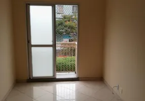 Foto 1 de Apartamento com 2 Quartos para alugar, 50m² em Cambuci, São Paulo