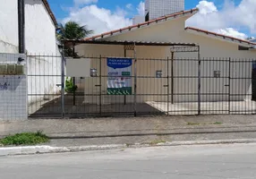 Foto 1 de Casa com 2 Quartos à venda, 48m² em Pau Amarelo, Paulista