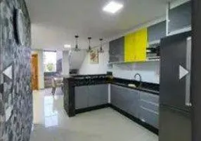 Foto 1 de Sobrado com 4 Quartos à venda, 165m² em Vila Gloria, Campo Largo