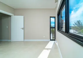 Foto 1 de Apartamento com 3 Quartos à venda, 96m² em Mariscal, Bombinhas