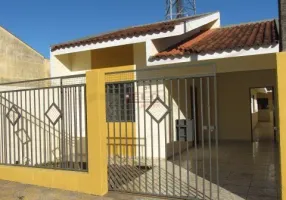 Foto 1 de Casa com 3 Quartos para alugar, 115m² em Jardim Real, Maringá