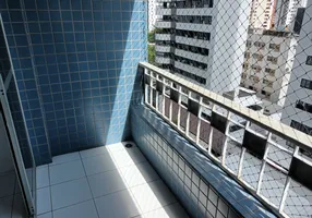 Foto 1 de Apartamento com 3 Quartos à venda, 78m² em Madalena, Recife