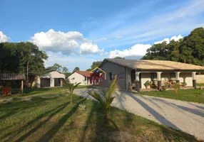 Foto 1 de Fazenda/Sítio com 3 Quartos à venda, 400m² em Campinho, Lorena